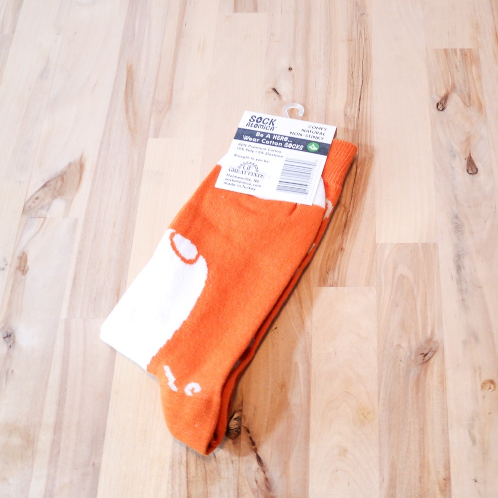 3/$15 Orange Bunny Swirl Socks | Big Shoe Size 41-46 | Easter Spring Gift Unisex - Picture 9 of 10